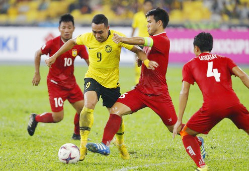 AFF Cup 2018: Malaysia ngược dòng thành công trước Lào